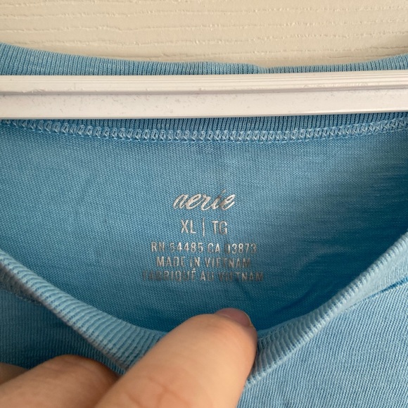 Aerie crewneck boyfriend tee - Picture 2 of 5